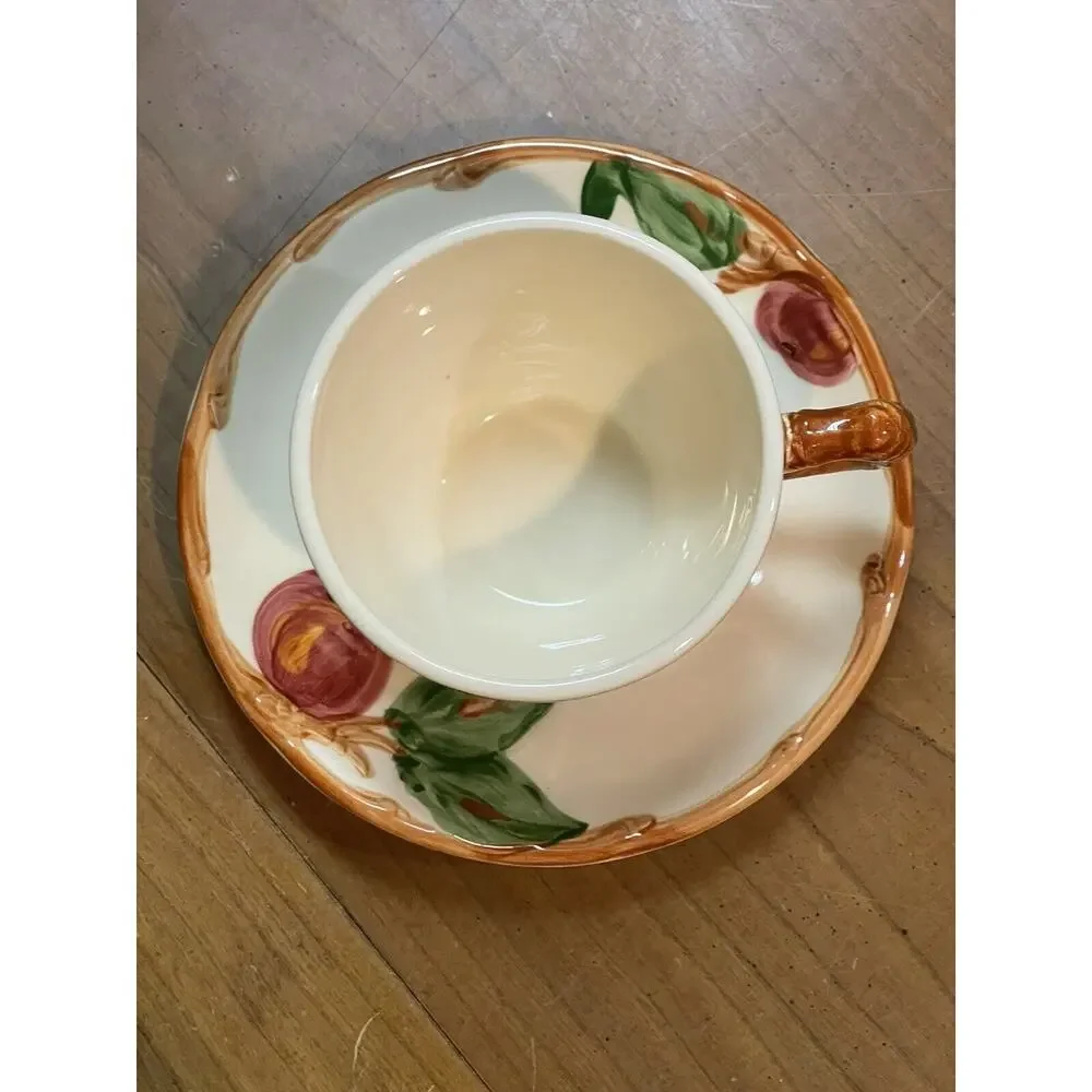 (1) Franciscan Apple Coffee/Teacup & Saucer‎ Vintage Cup Hand Painted